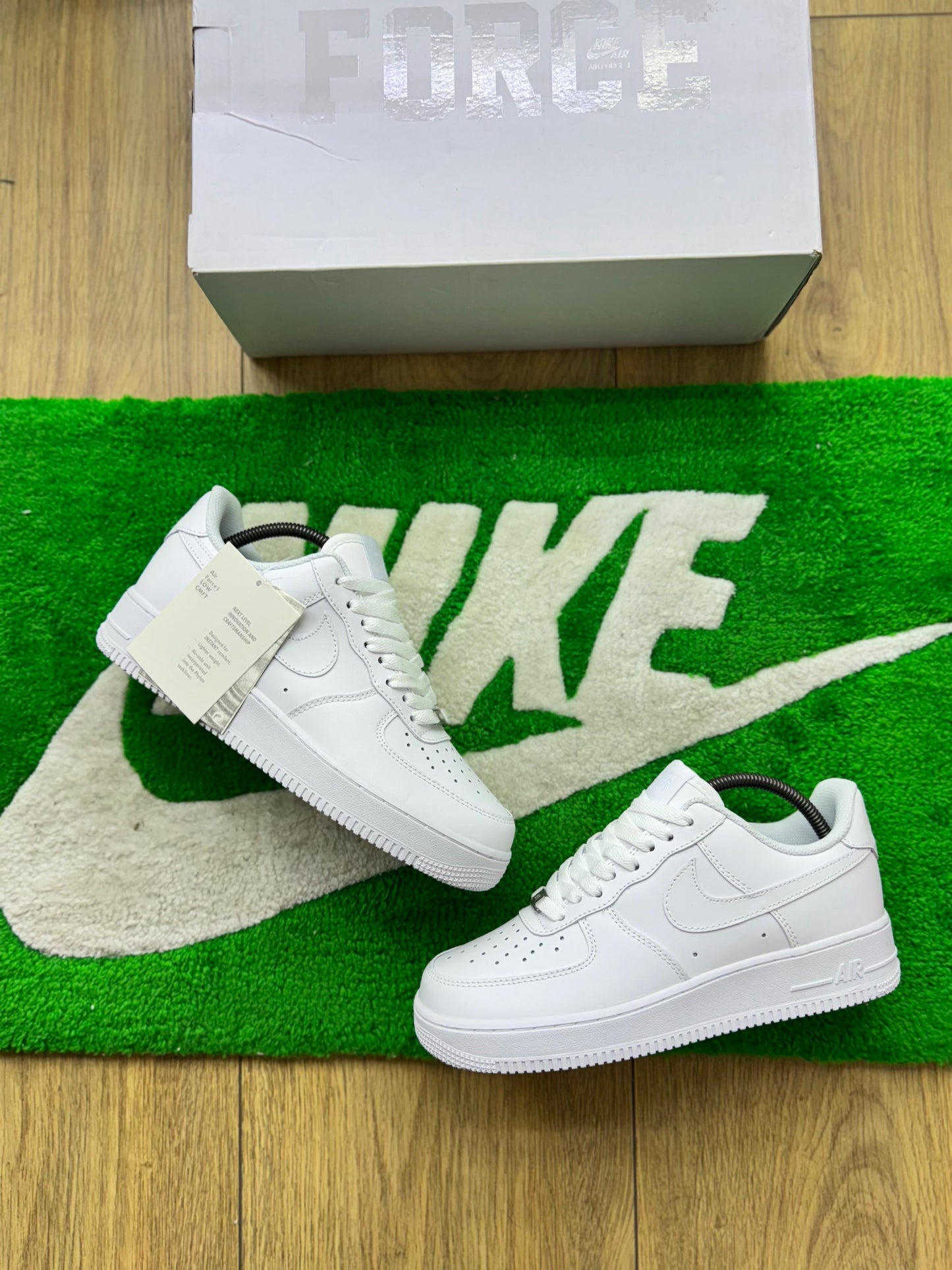 Air force clásica blanca