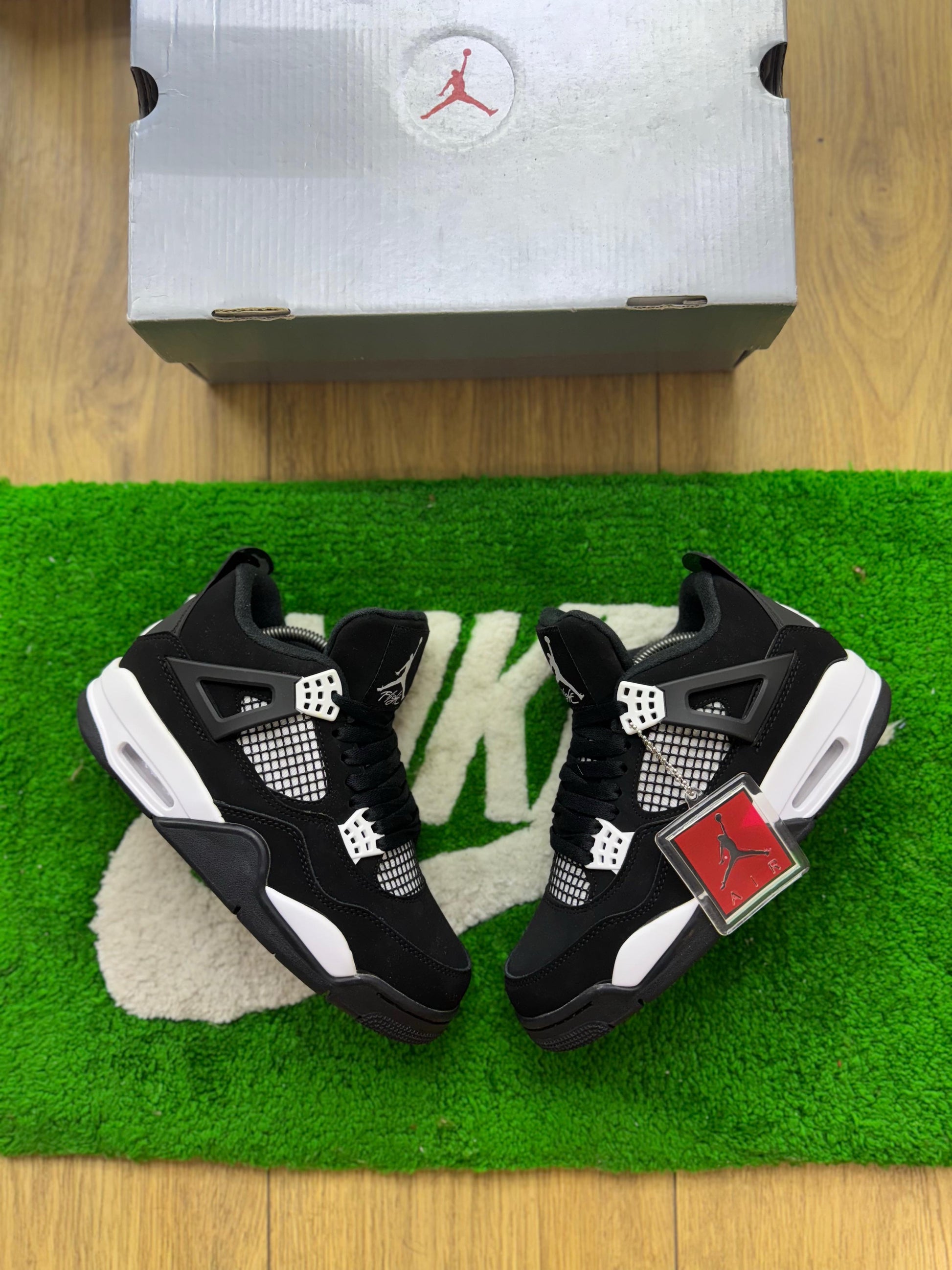 Jordan 4 black and white