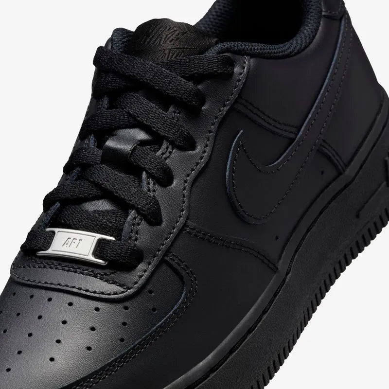 Air Force clásica negra